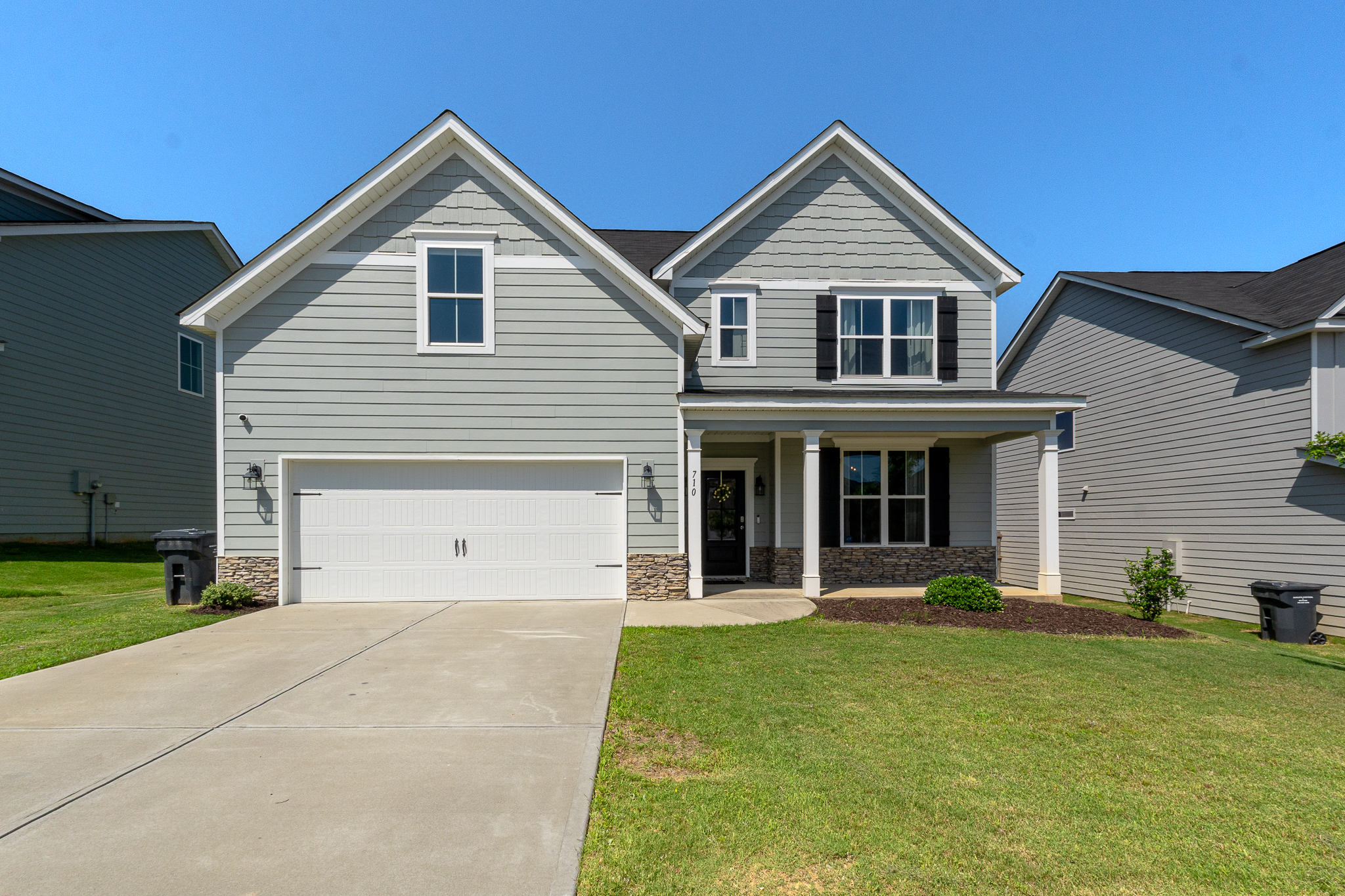 710 Courtland Lane